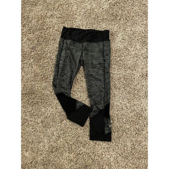 Lululemon Women's Black & Gray Skinny Leggings 6 - Picture 1 of 10
